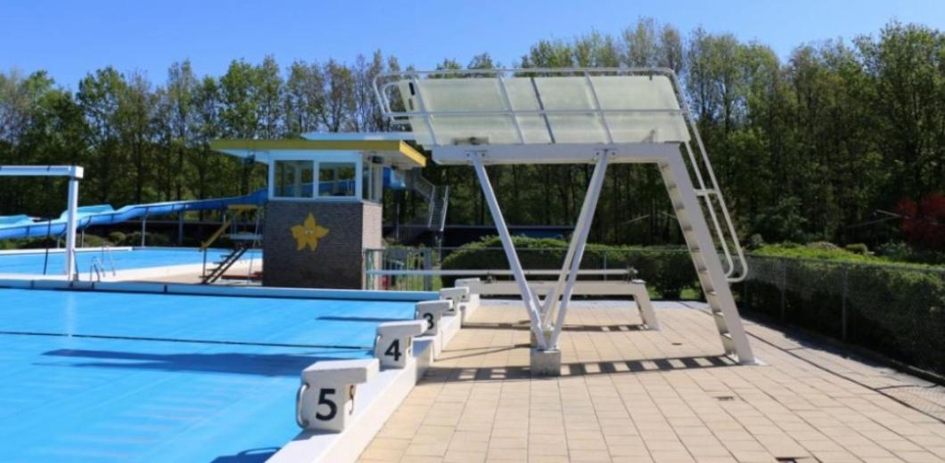 فيلا سْبيرفي Sfeervol Chalet In Drenthe Bij Het Dwingelderveld المظهر الخارجي الصورة